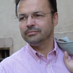 Portrait of Franck Fischbach