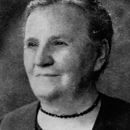 Portrait of Amy Schauer