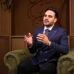 Portrait of Davood Younesi