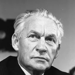 Portrait of Alex Möller