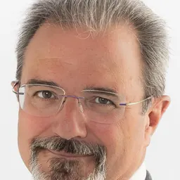 Portrait of Carlos Flores Juberías