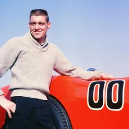 Portrait of Dave MacDonald