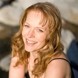 Portrait of Chelah Horsdal