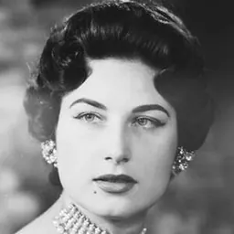 Portrait of Leila Fawzi