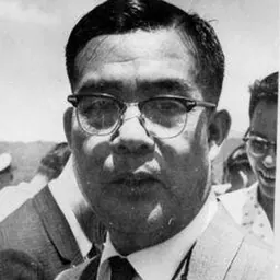 Portrait of Lo Hsiang-lin
