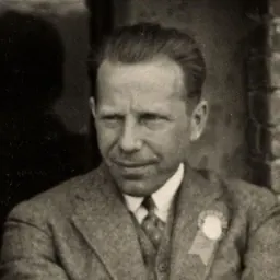 Portrait of Peco Bauwens