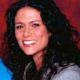 Portrait of Melissa Ponzio