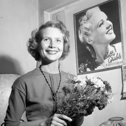Portrait of Doris Svedlund