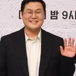 Portrait of Yoon Kyung-ho