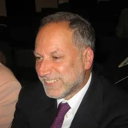 Portrait of Michael Rapoport