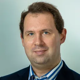 Portrait of Steven Murdoch