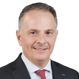 Portrait of Kenneth R. Weinstein