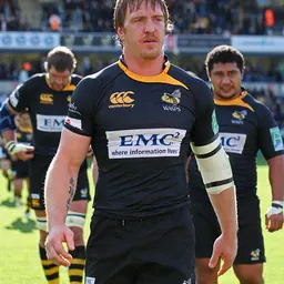 Portrait of Andy Powell