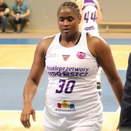 Portrait of Shante Evans