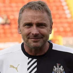 Portrait of Paul Simpson