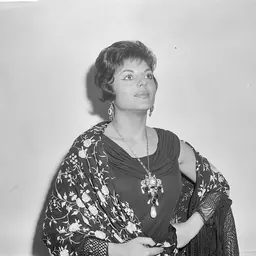 Portrait of Clara D'Ovar