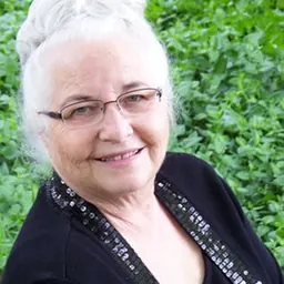 Portrait of Carolyn Brown