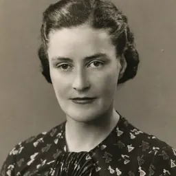 Portrait of Alicia Patterson