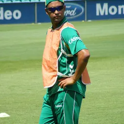 Portrait of Robin Peterson