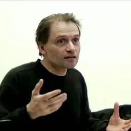 Portrait of Michael Heinrich