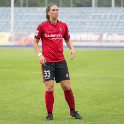 Portrait of Carolin Schiewe