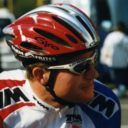 Portrait of Bo Hamburger