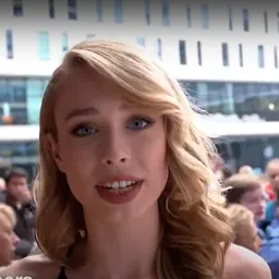 Portrait of Loiza Lamers