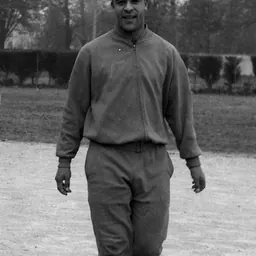 Portrait of Mahi Khennane