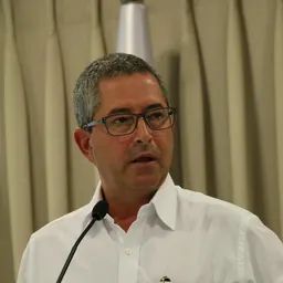 Portrait of Zohar Palti