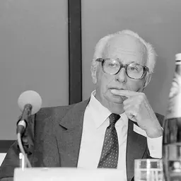 Portrait of Robert Steiner