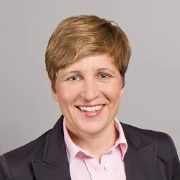 Portrait of Nicole Razavi