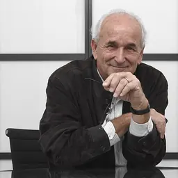 Portrait of Alexander Neumeister