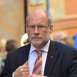 Portrait of Stefan Attefall