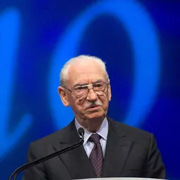 Portrait of Alejandro Zaffaroni
