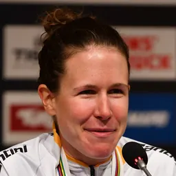 Portrait of Amanda Spratt