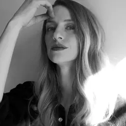 Portrait of Erica Sweany