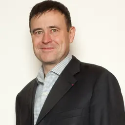 Portrait of Frank Bournois