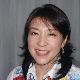 Portrait of Lisa Ono
