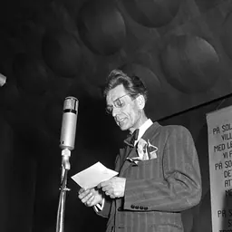 Portrait of Kaj Lindgren