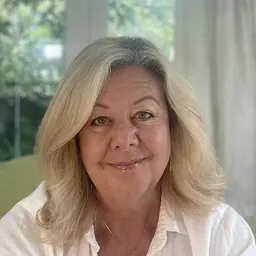 Portrait of Sue Copsey
