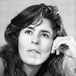 Portrait of María Conchita Alonso