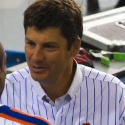 Portrait of Robin Ventura