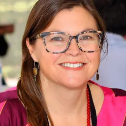 Portrait of Karen Thompson Walker