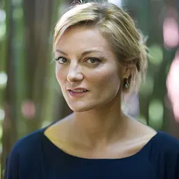Portrait of Lucy Walker