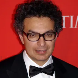 Portrait of Saad Mohseni
