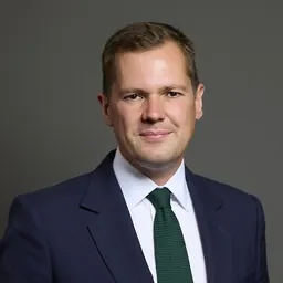 Portrait of Robert Jenrick