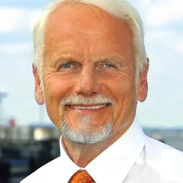 Portrait of Wolfgang Börnsen