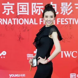 Portrait of Cica Zhou