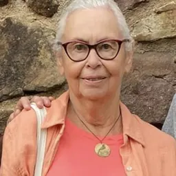 Portrait of Linda Carter Brinson