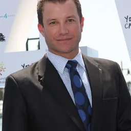 Portrait of Luke Jacobz